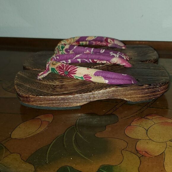 Geta Japanese Wooden Shoes Zori Sandals - Picture 2 of 12